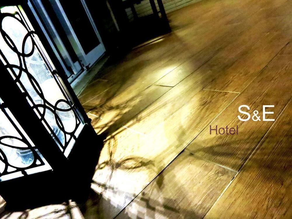 S&E ホテル 台南 エクステリア 写真