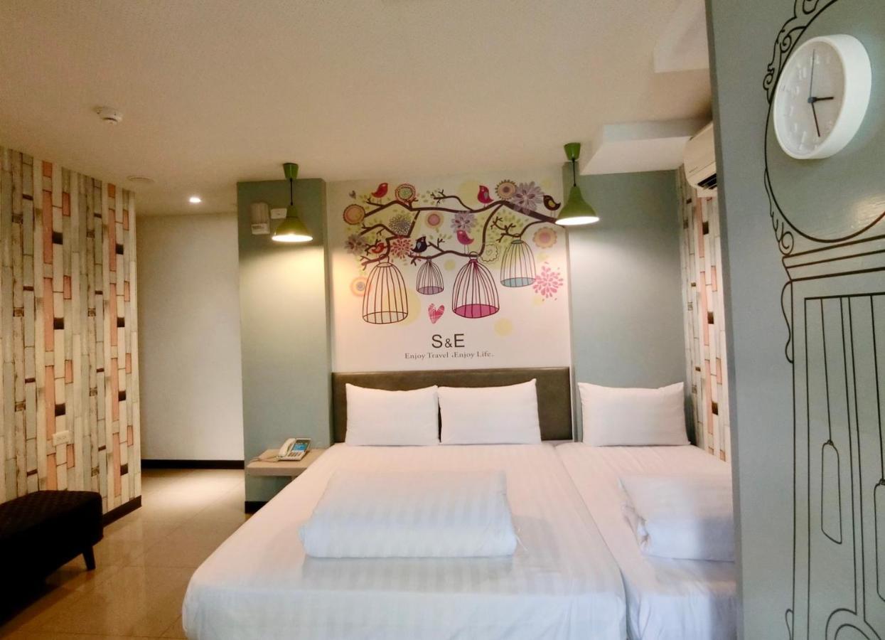 S&E ホテル 台南 エクステリア 写真